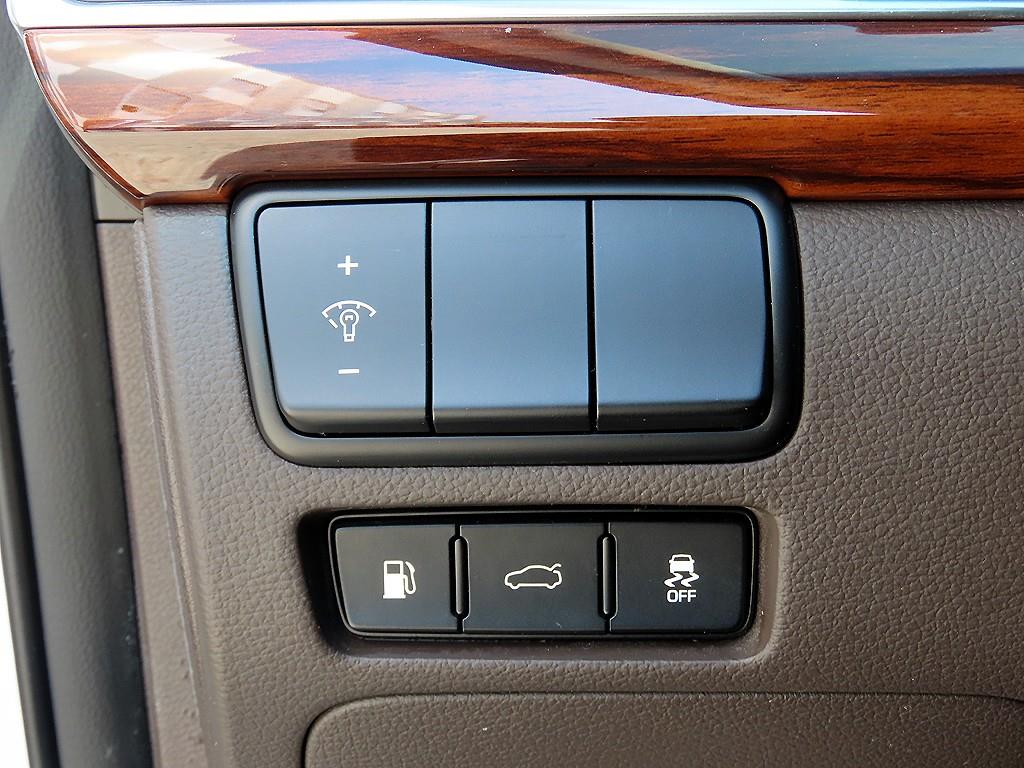 KIA K7 - Vista 12