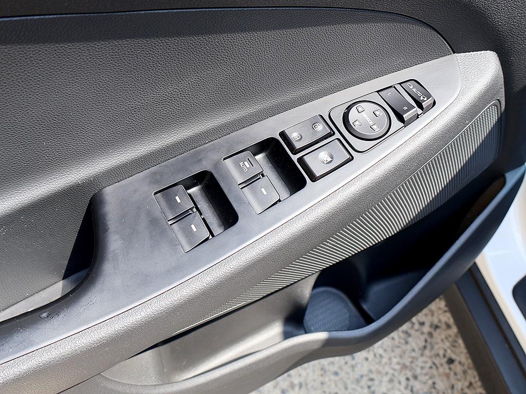 HYUNDAI Tucson 2018 Blanco - Importación desde Corea - HF Imports Iquique - Foto 12
