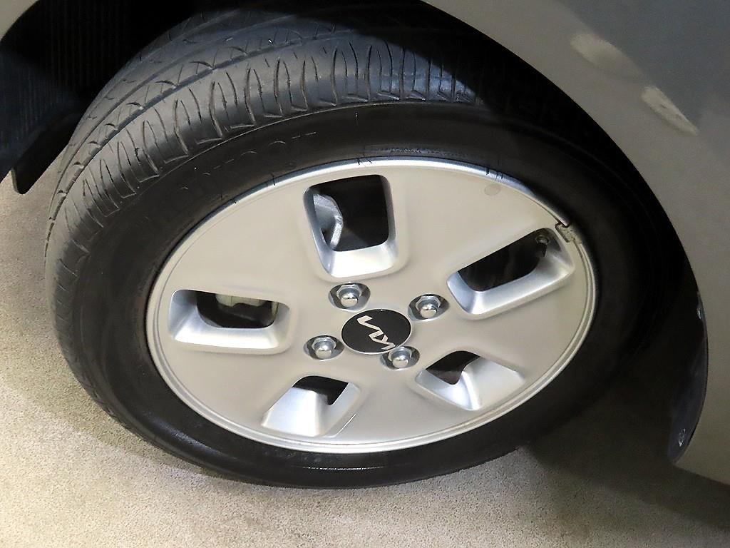KIA Ray 2022 Gris - Importación desde Corea - HF Imports Iquique - Foto 20