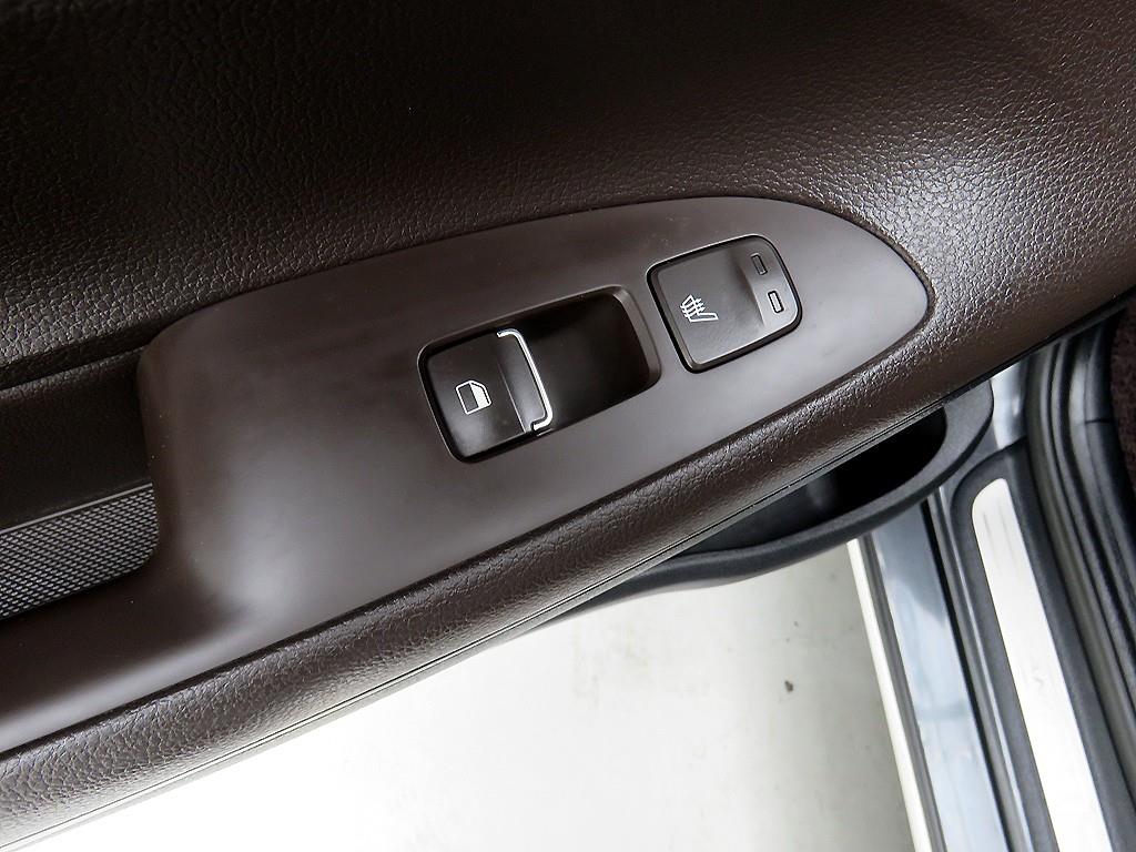 HYUNDAI Grandeur - Vista 8