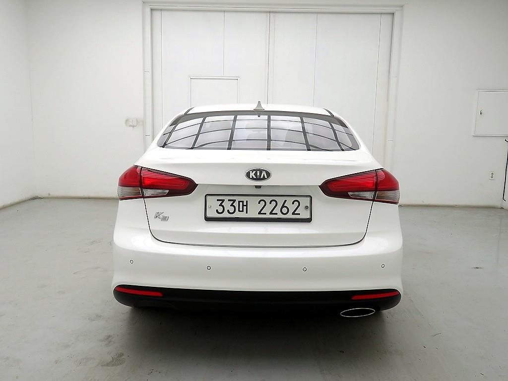 KIA K3 - Vista 3