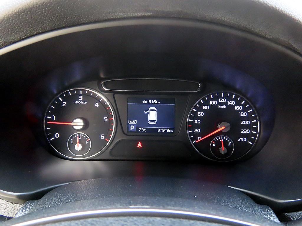 KIA Sorento - Vista 9