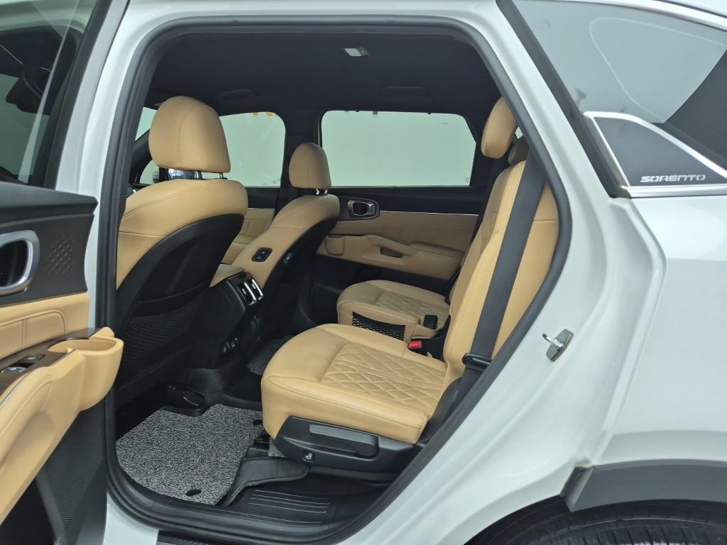 KIA Sorento - Vista 12