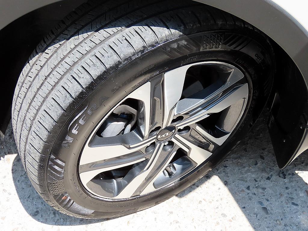 KIA Sorento 2023 Blanco - Importación desde Corea - HF Imports Iquique - Foto 20