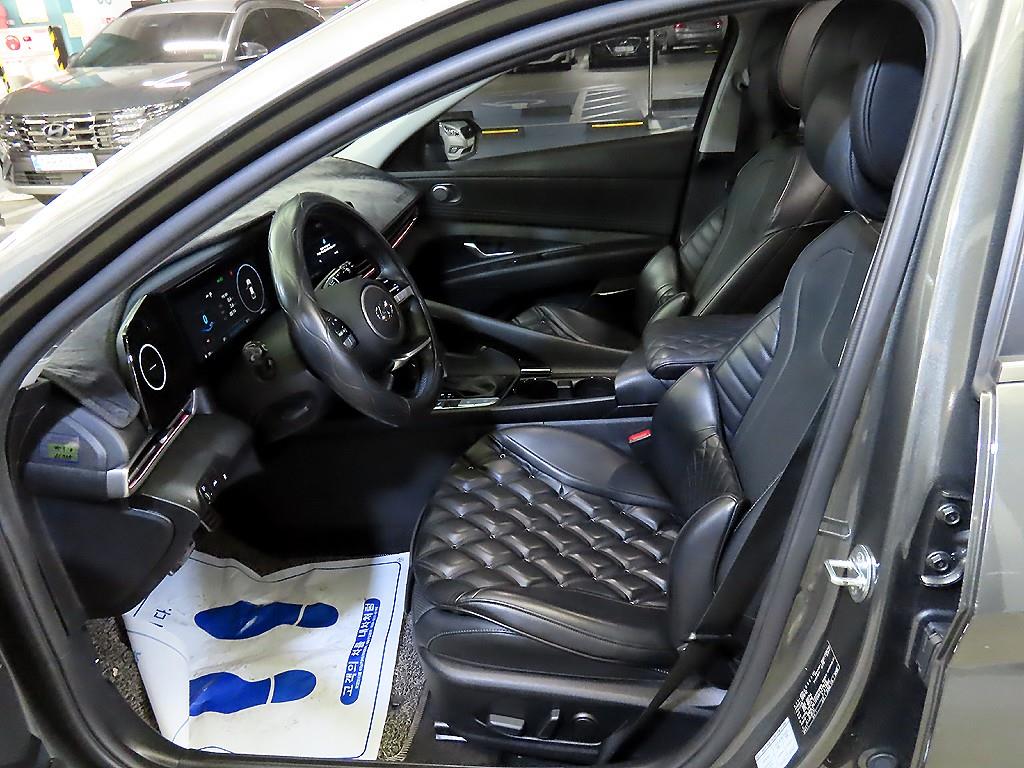 HYUNDAI Avante - Vista 6