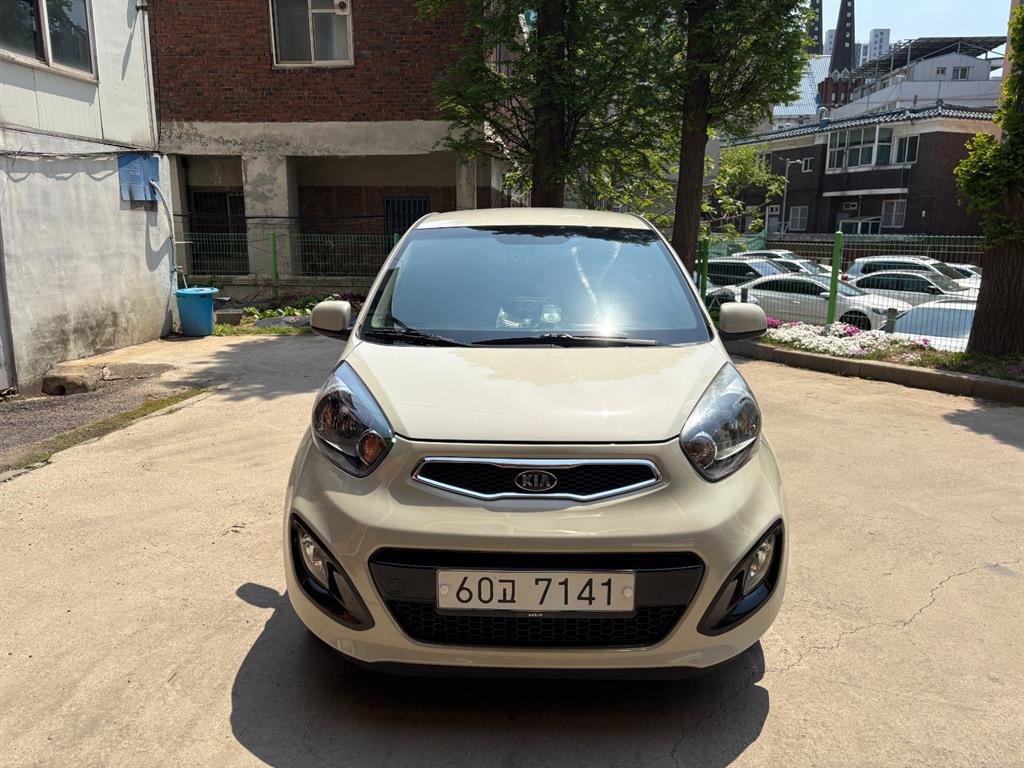KIA Morning - Vista 3
