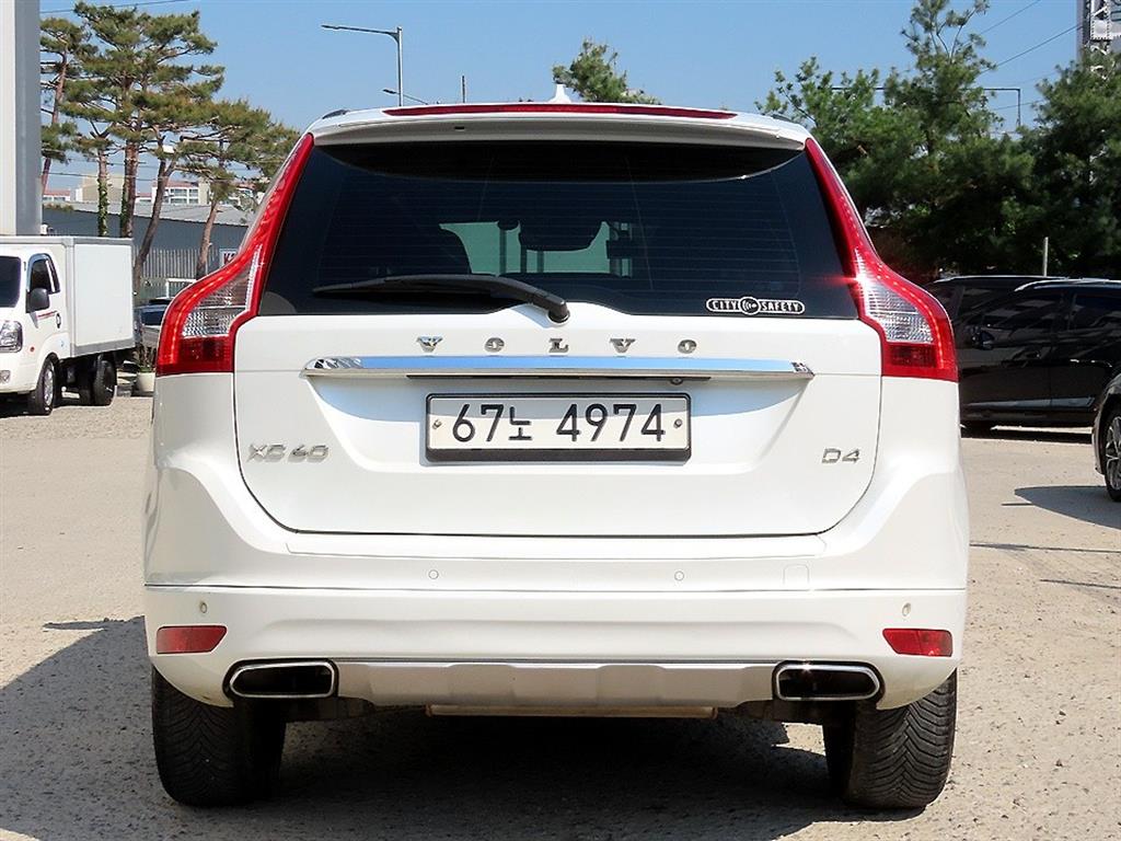 Volvo XC60 - Vista 4