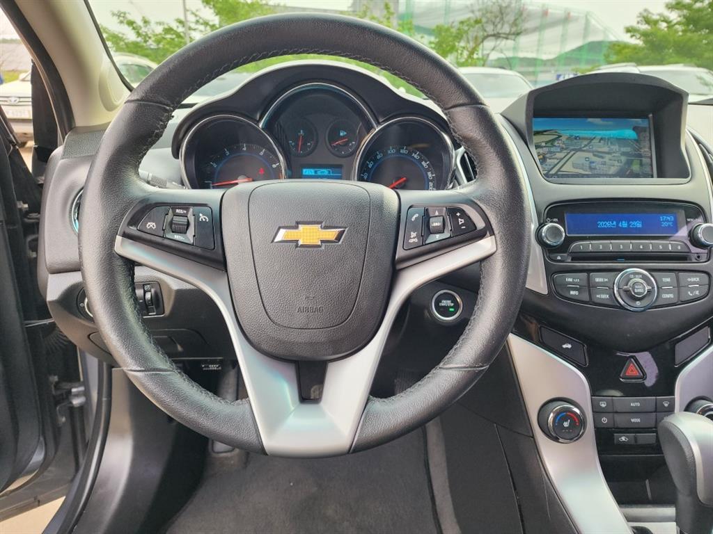 Chevrolet Cruise 2016 Gris - Importación desde Corea - HF Imports Iquique - Foto 14