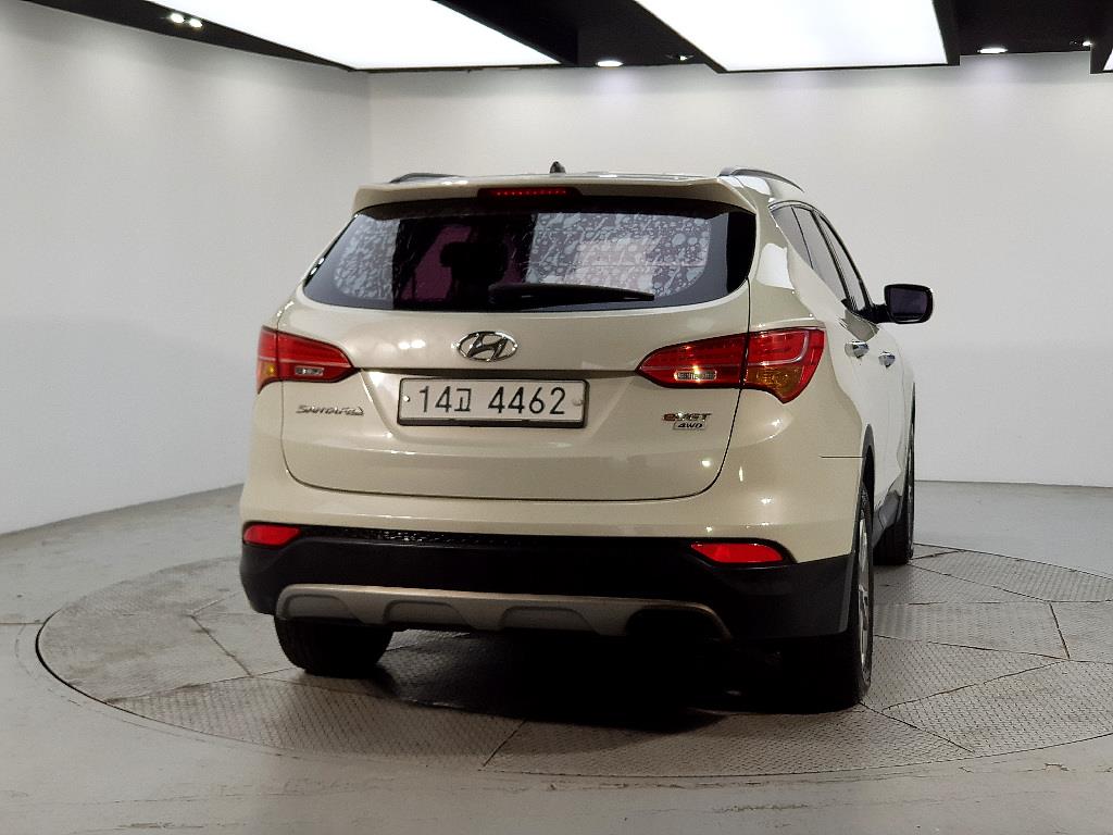 HYUNDAI Santa Fe - Vista 3