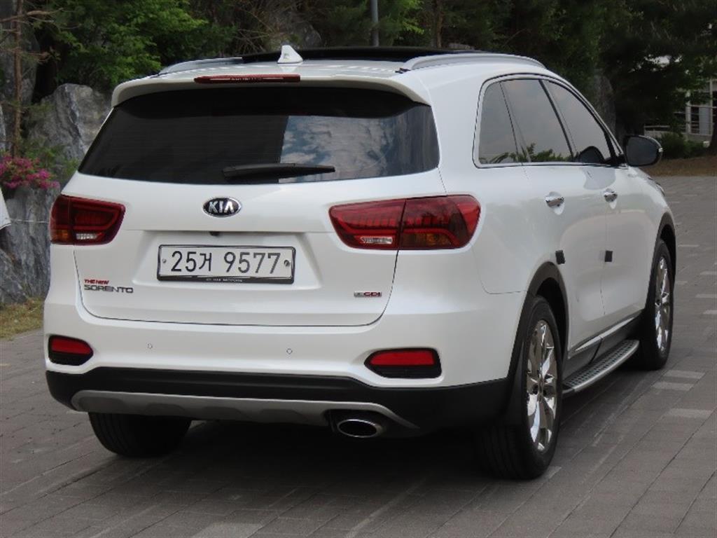 KIA Sorento - Vista 5