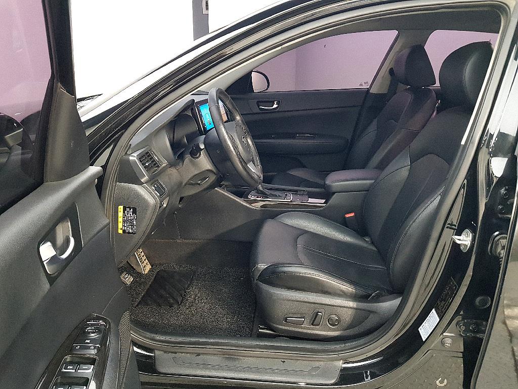 KIA K5 - Vista 5