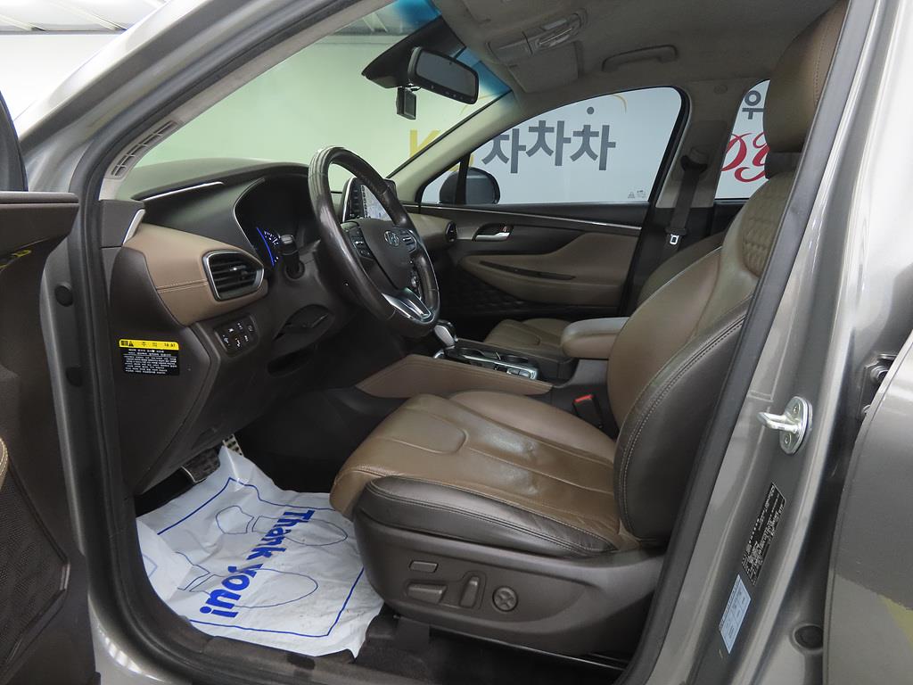HYUNDAI Santa Fe - Vista 5