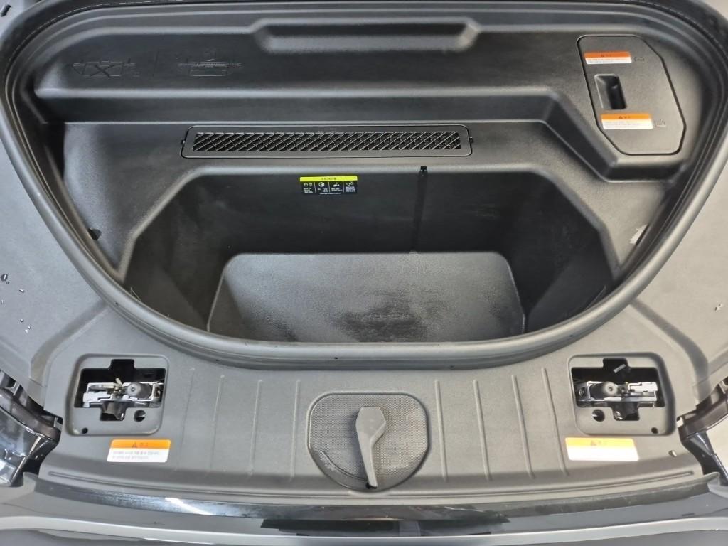 Audi Q6 e-tron - Vista 5