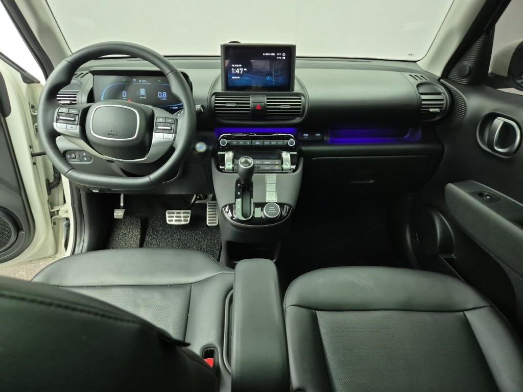 HYUNDAI Casper - Vista 5