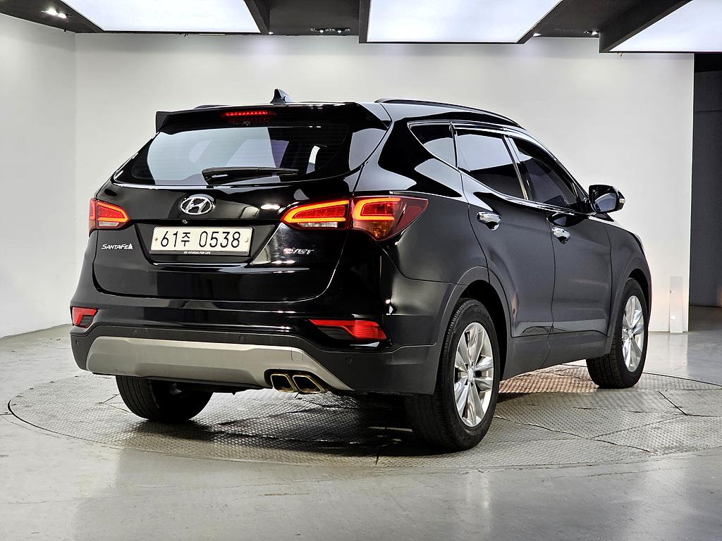 HYUNDAI Santa Fe - Vista 4