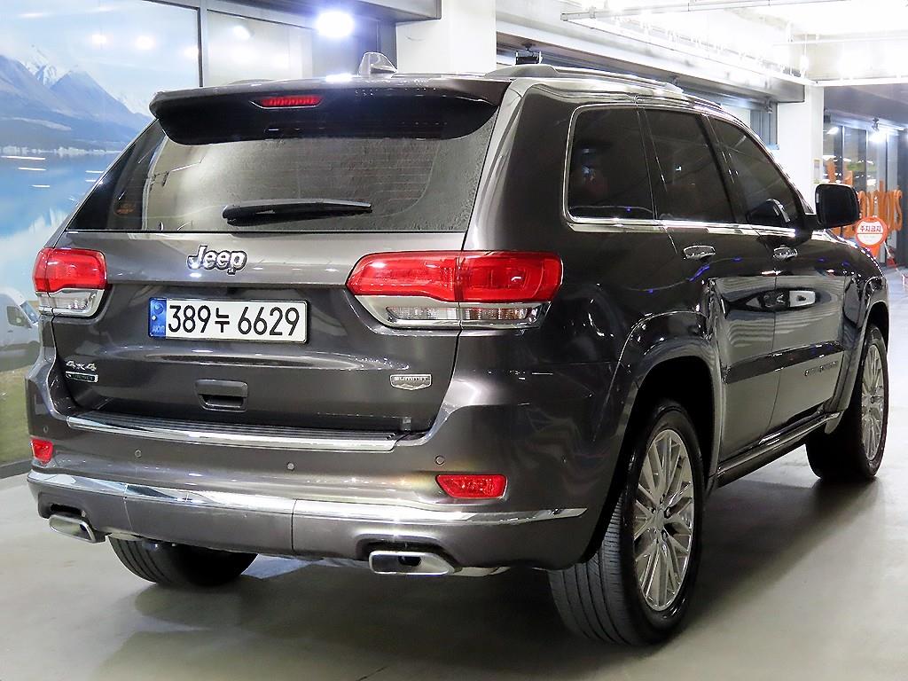 Jeep Cherokee - Vista 4