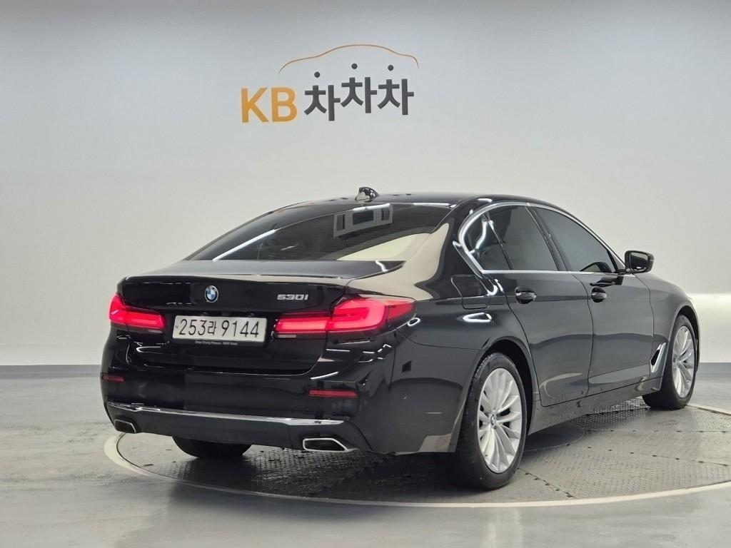 BMW 5 Series - Vista 3