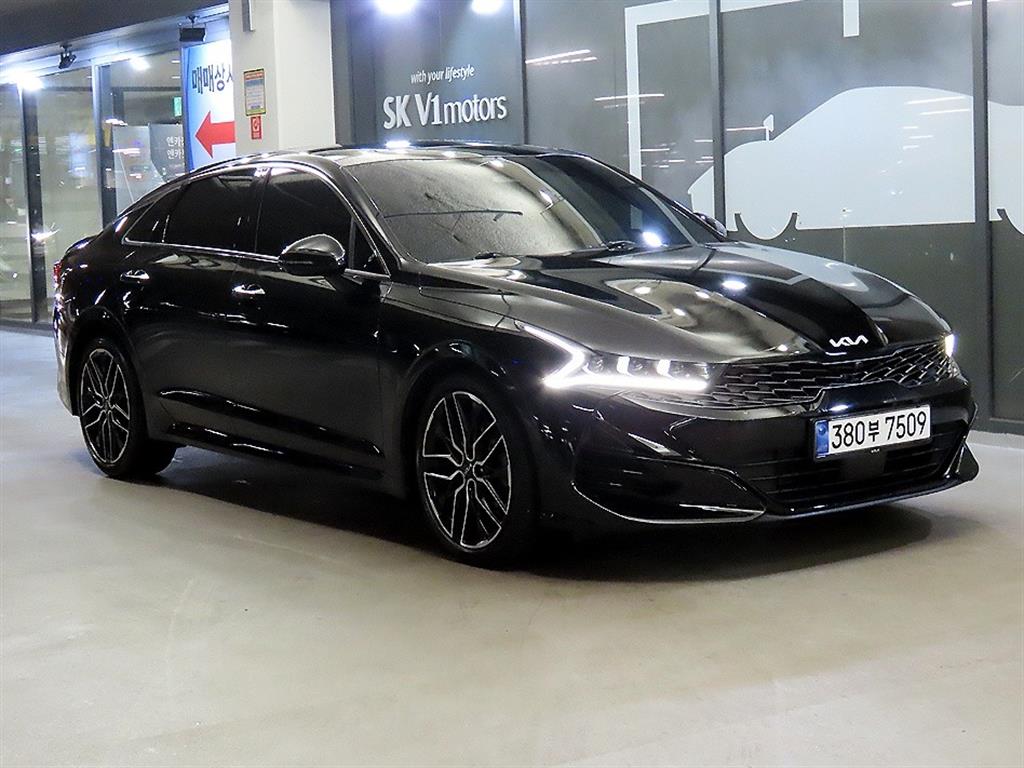KIA K5 2023 Negro - Importación desde Corea - HF Imports Iquique - Foto 1