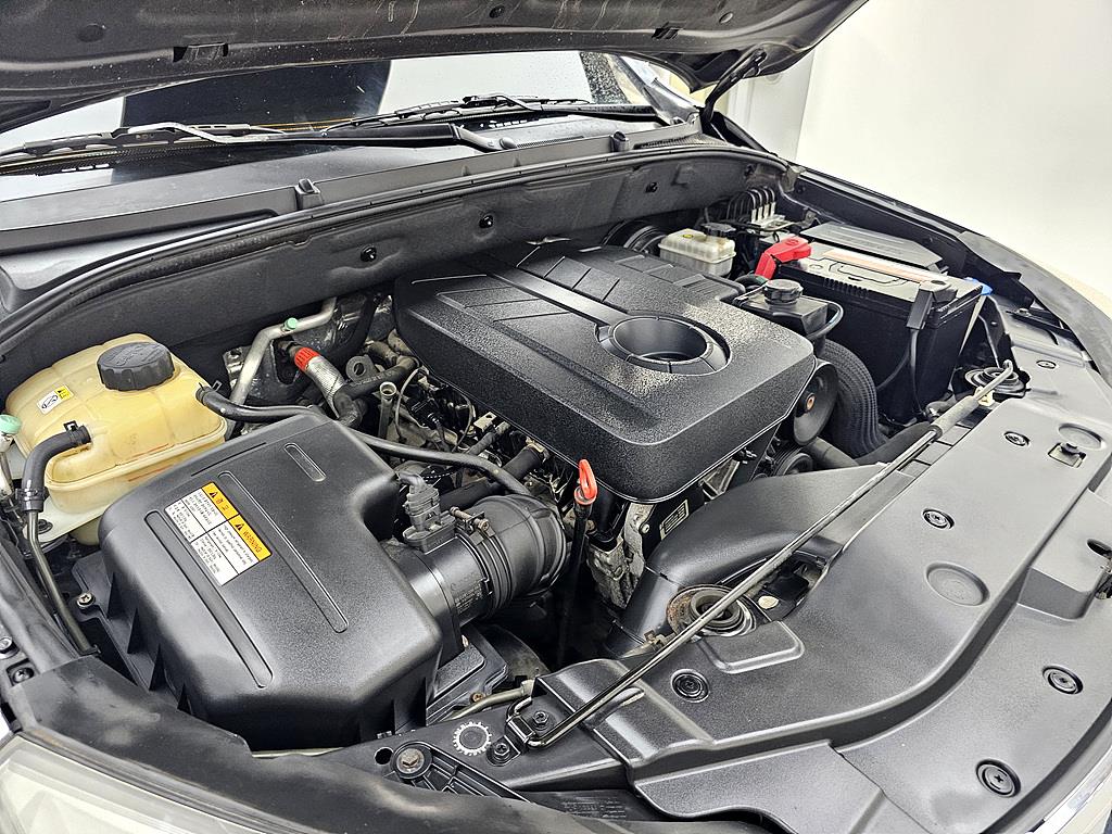 Ssangyong Korando - Vista 6