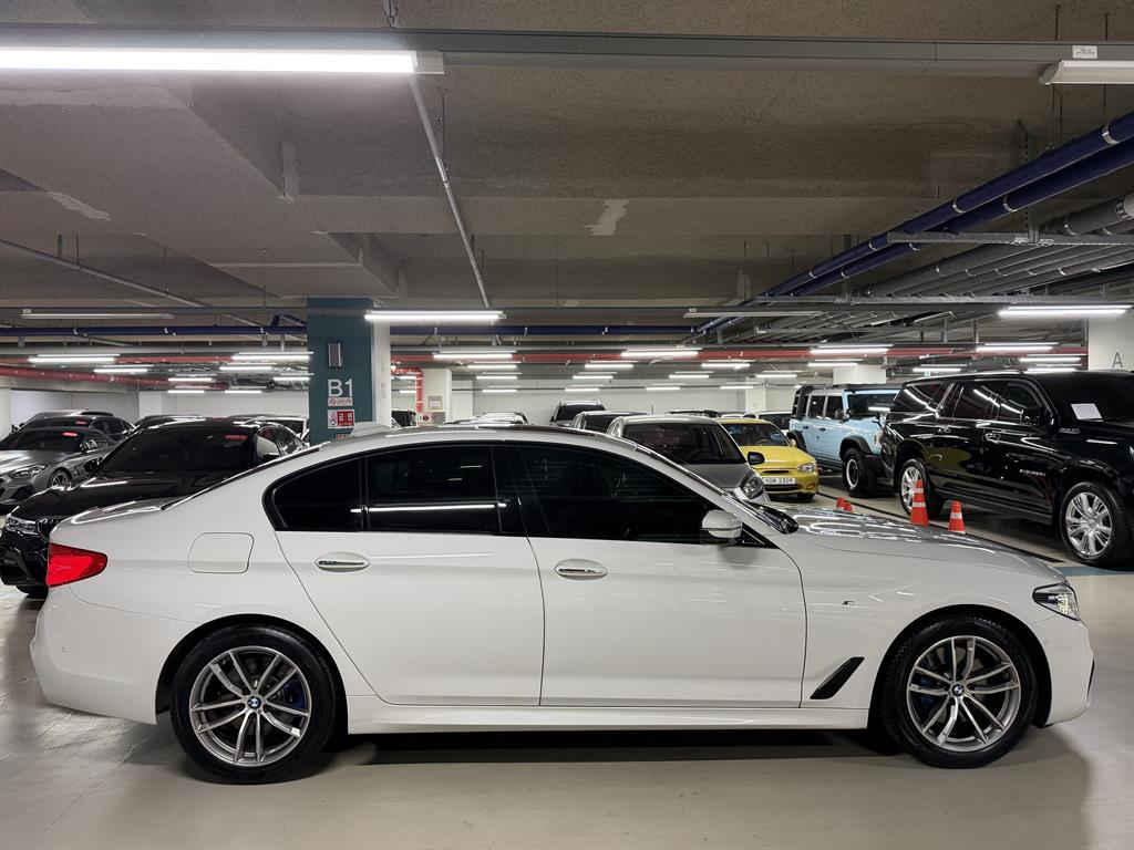 BMW 5 Series - Vista 3