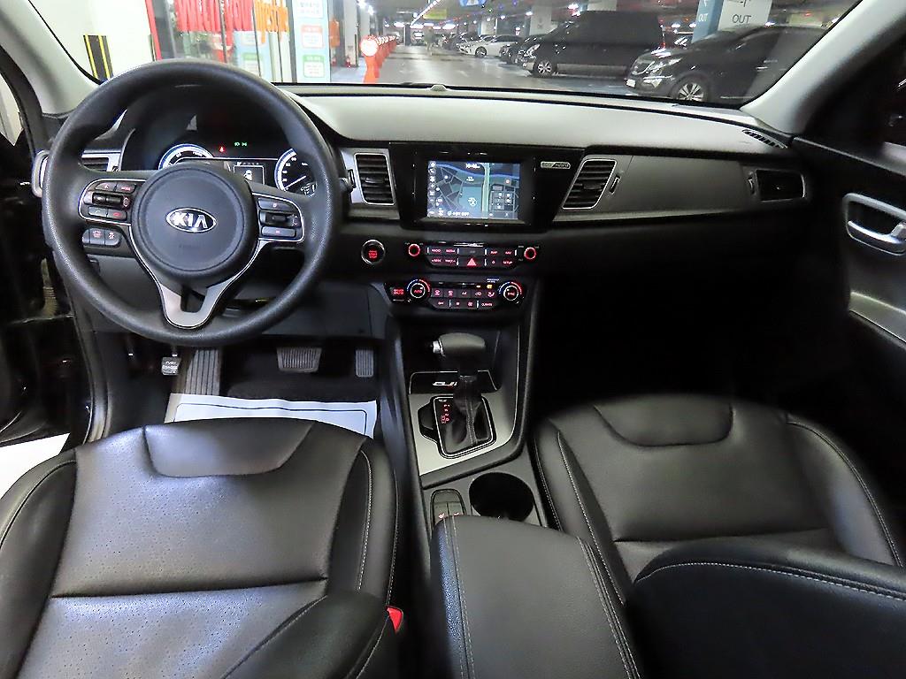 KIA Niro - Vista 10