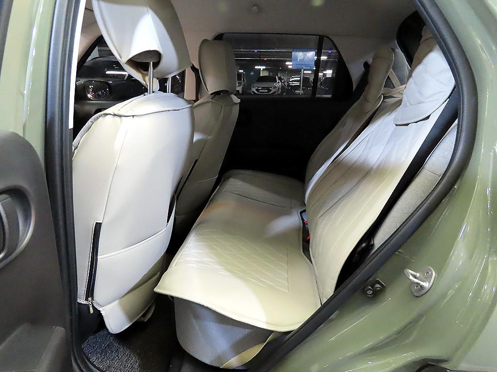 HYUNDAI Casper - Vista 7