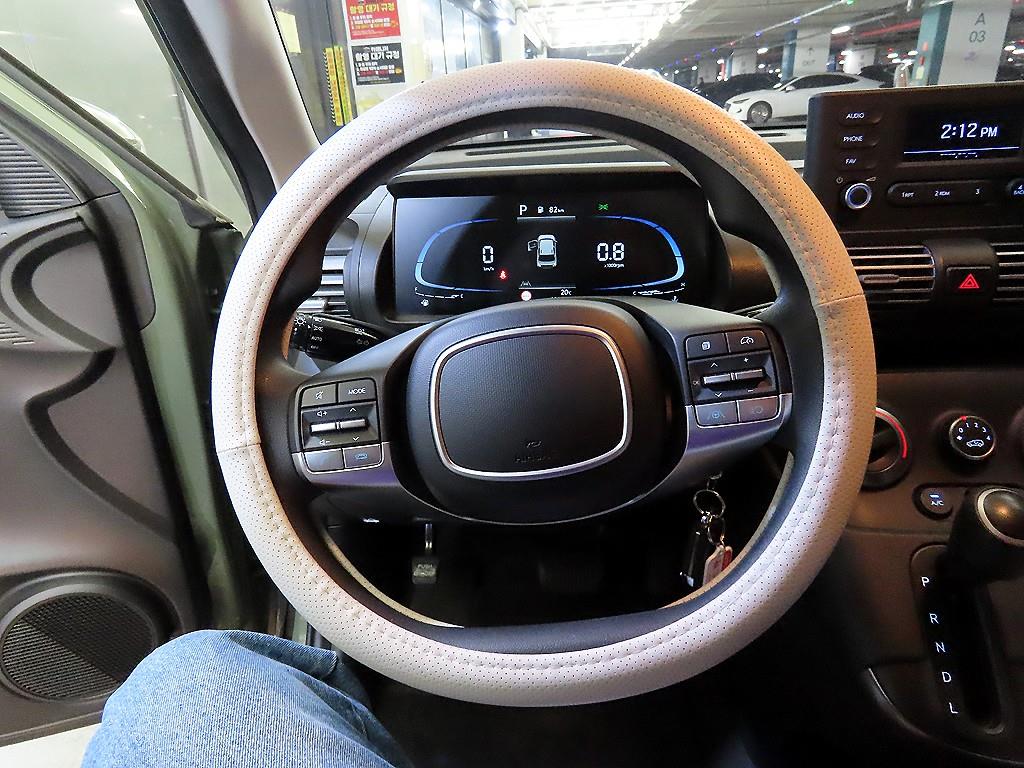 HYUNDAI Casper - Vista 8