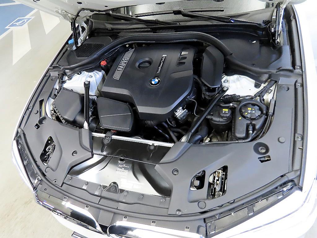 BMW 5 Series 2017 Blanco - Importación desde Corea - HF Imports Iquique - Foto 19