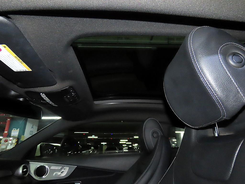 Mercedes Benz C Class 2018 Blanco - Importación desde Corea - HF Imports Iquique - Foto 17
