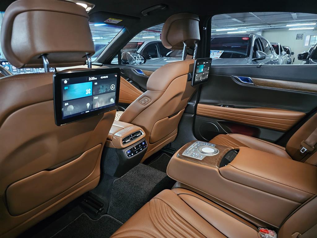 Genesis G80 - Vista 11