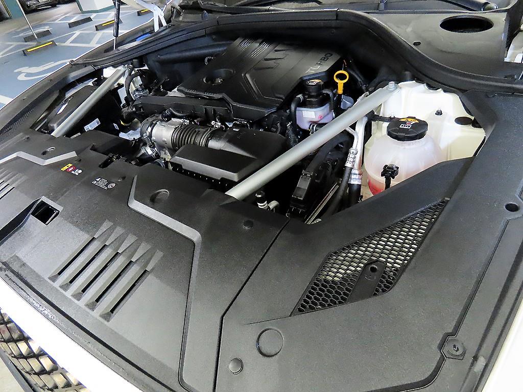 Genesis GV70 2022 Blanco - Importación desde Corea - HF Imports Iquique - Foto 19