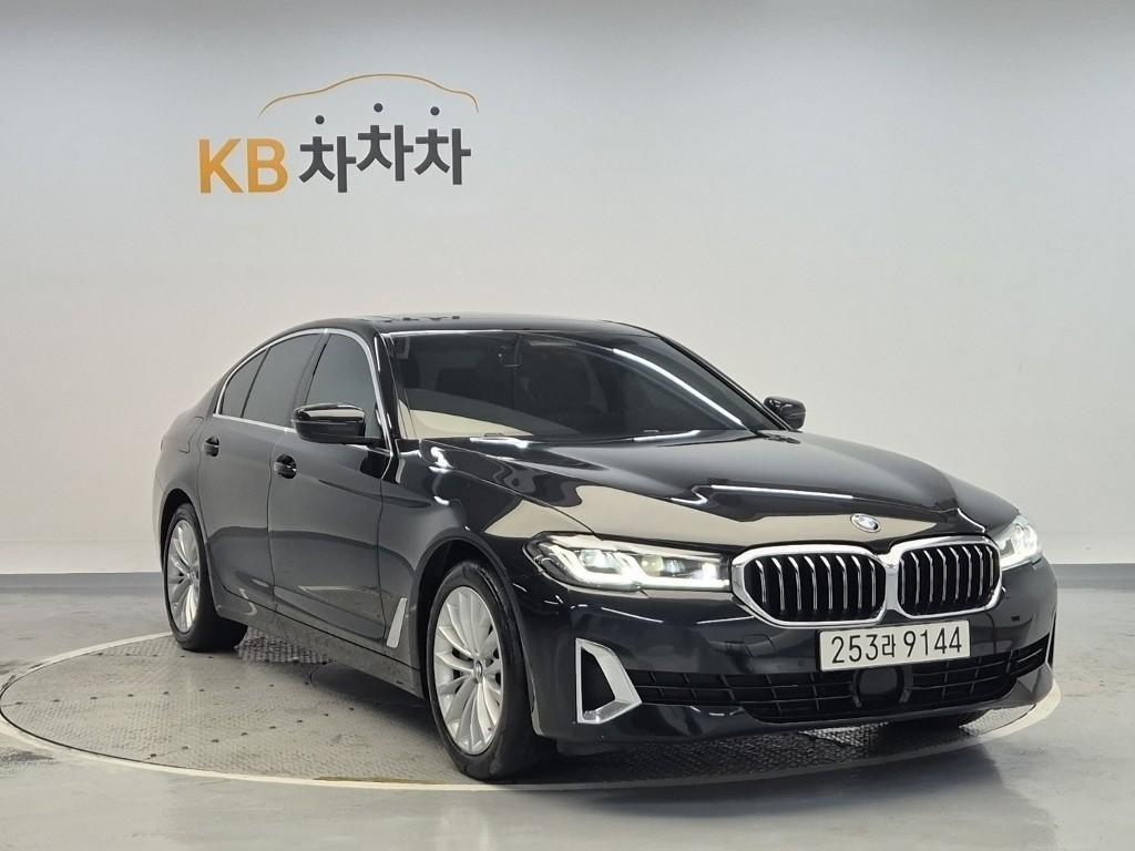 BMW 5 Series - Vista 4
