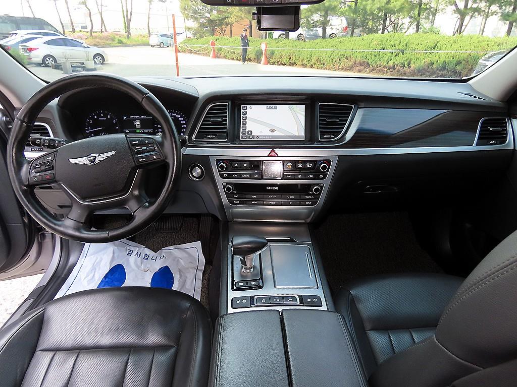 Genesis G80 - Vista 7