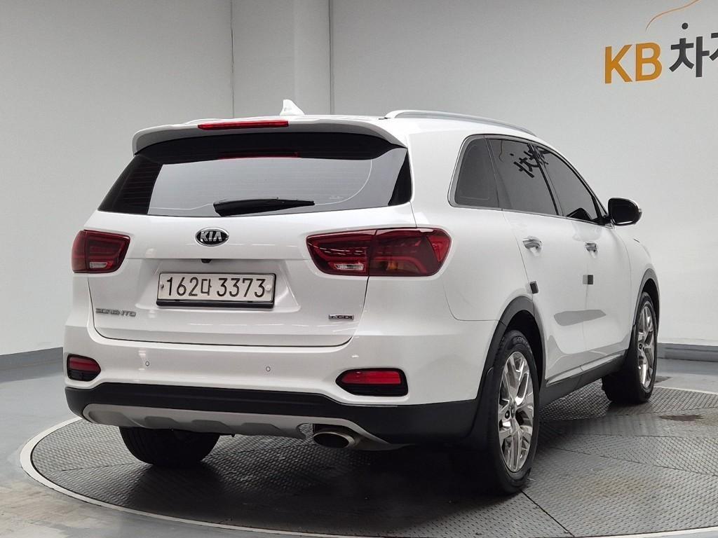 KIA Sorento - Vista 3