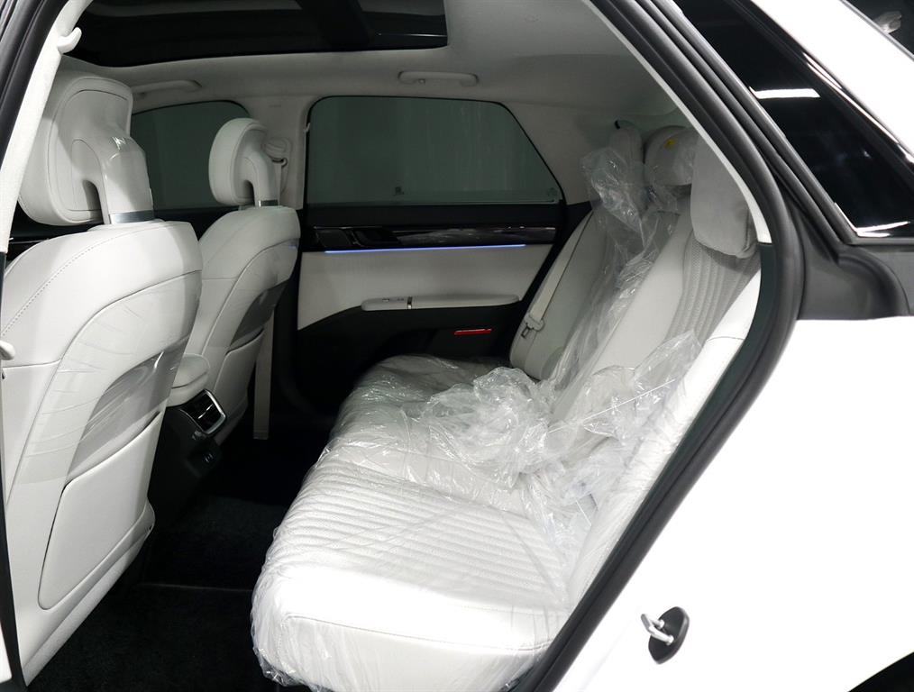 HYUNDAI Grandeur - Vista 9