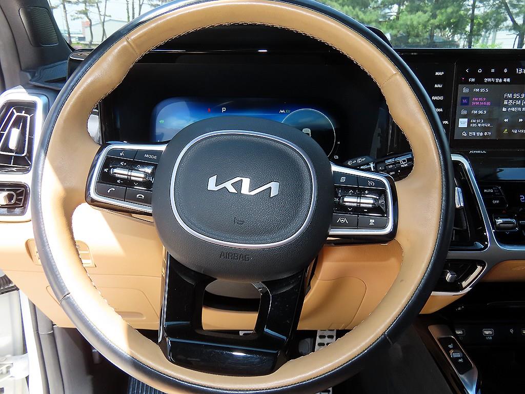KIA Sorento - Vista 8