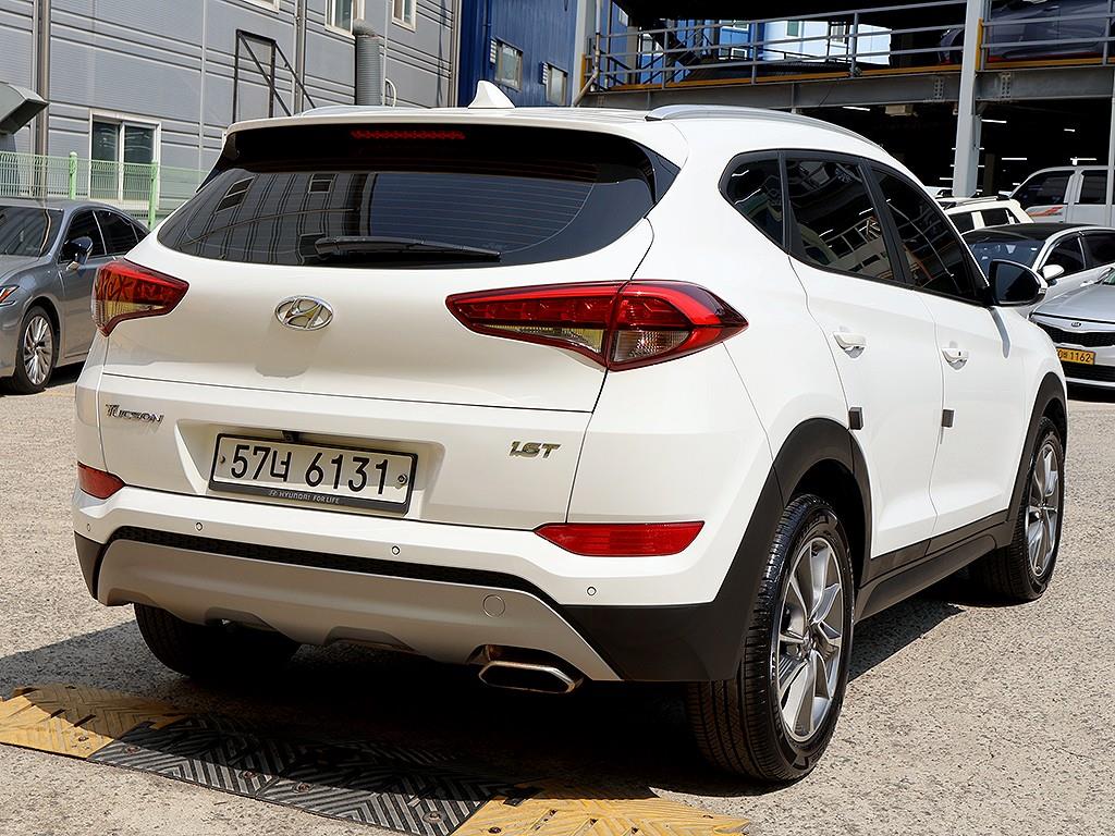 HYUNDAI Tucson - Vista 7
