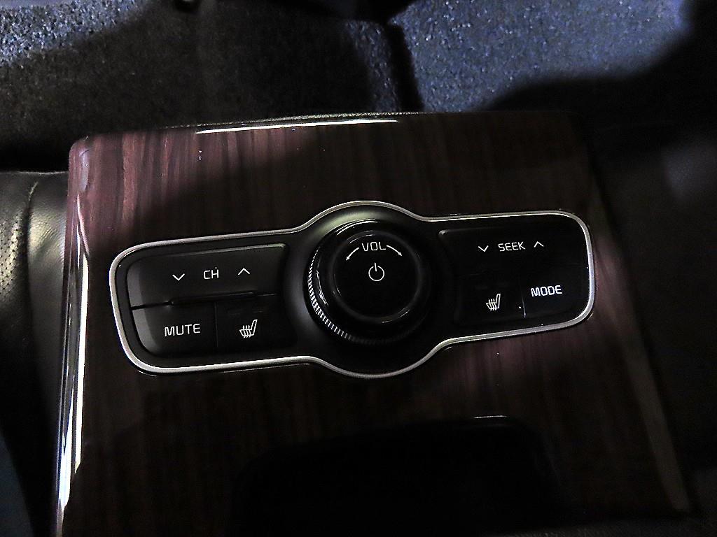 KIA K7 2016 Gris - Importación desde Corea - HF Imports Iquique - Foto 15
