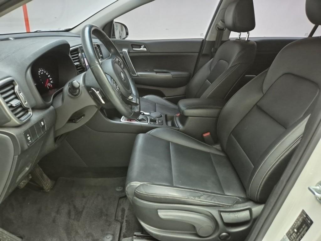 KIA Sportage - Vista 11
