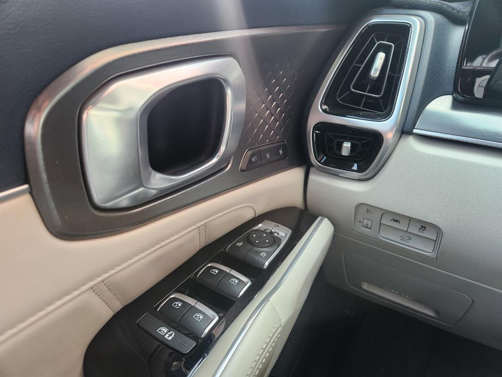 KIA Sorento - Vista 8