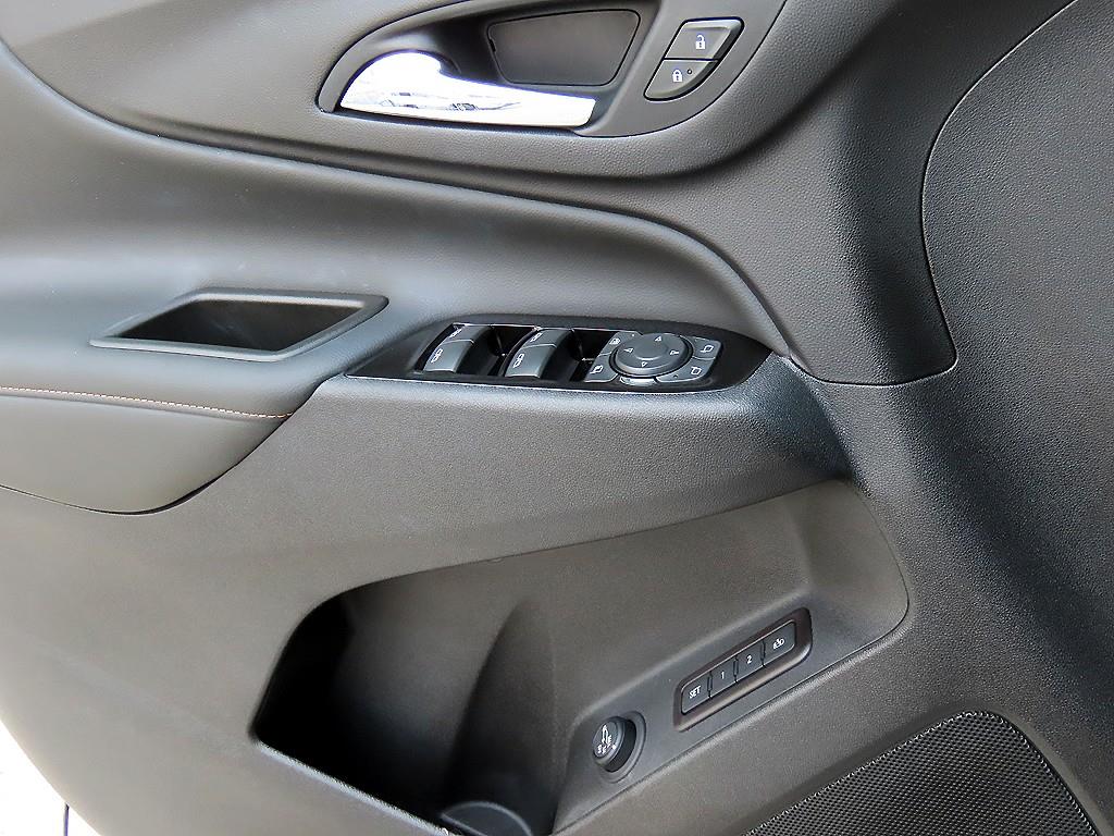 Chevrolet Equinox - Vista 11