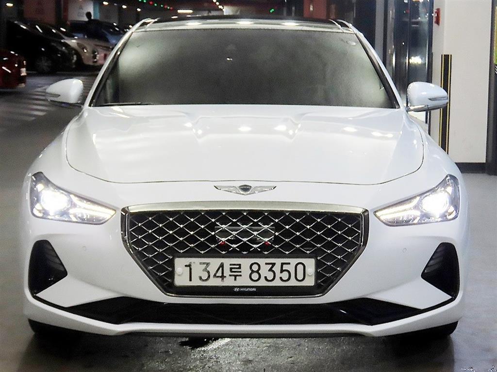 Genesis G70 - Vista 2