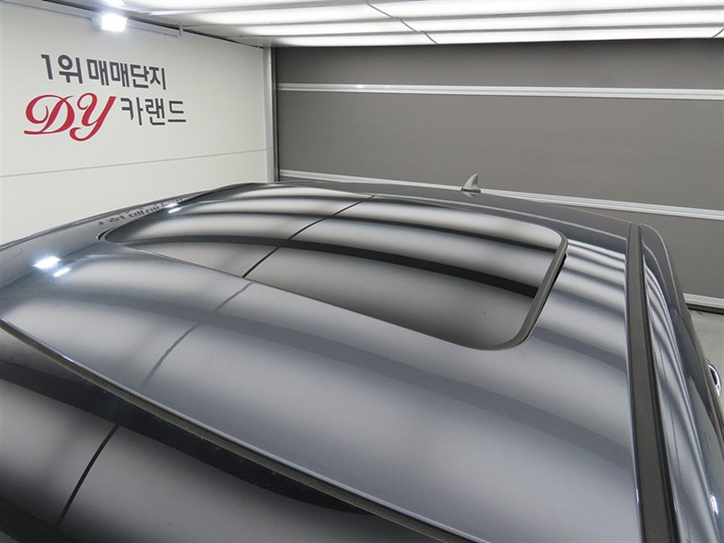 HYUNDAI Avante 2017 Gris - Importación desde Corea - HF Imports Iquique - Foto 17