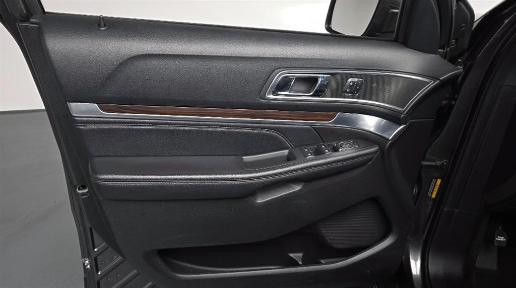 Ford Explorer 2017 Gris - Importación desde Corea - HF Imports Iquique - Foto 13
