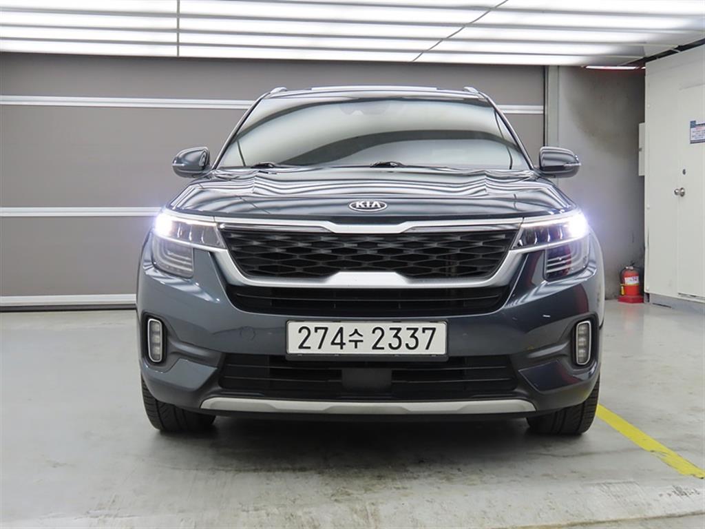 KIA Seltos - Vista 2