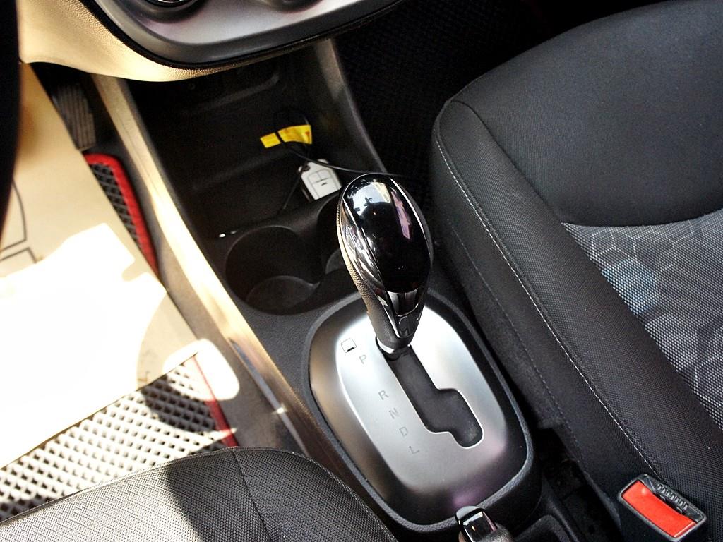 Chevrolet Spark 2016 Azul - Importación desde Corea - HF Imports Iquique - Foto 11