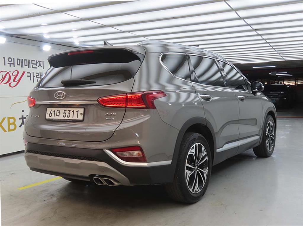 HYUNDAI Santa Fe - Vista 4