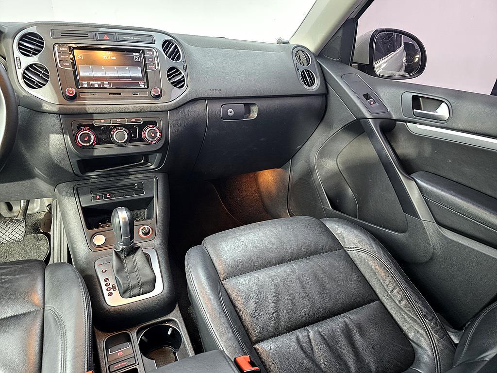 Volkswagen Tiguan - Vista 10