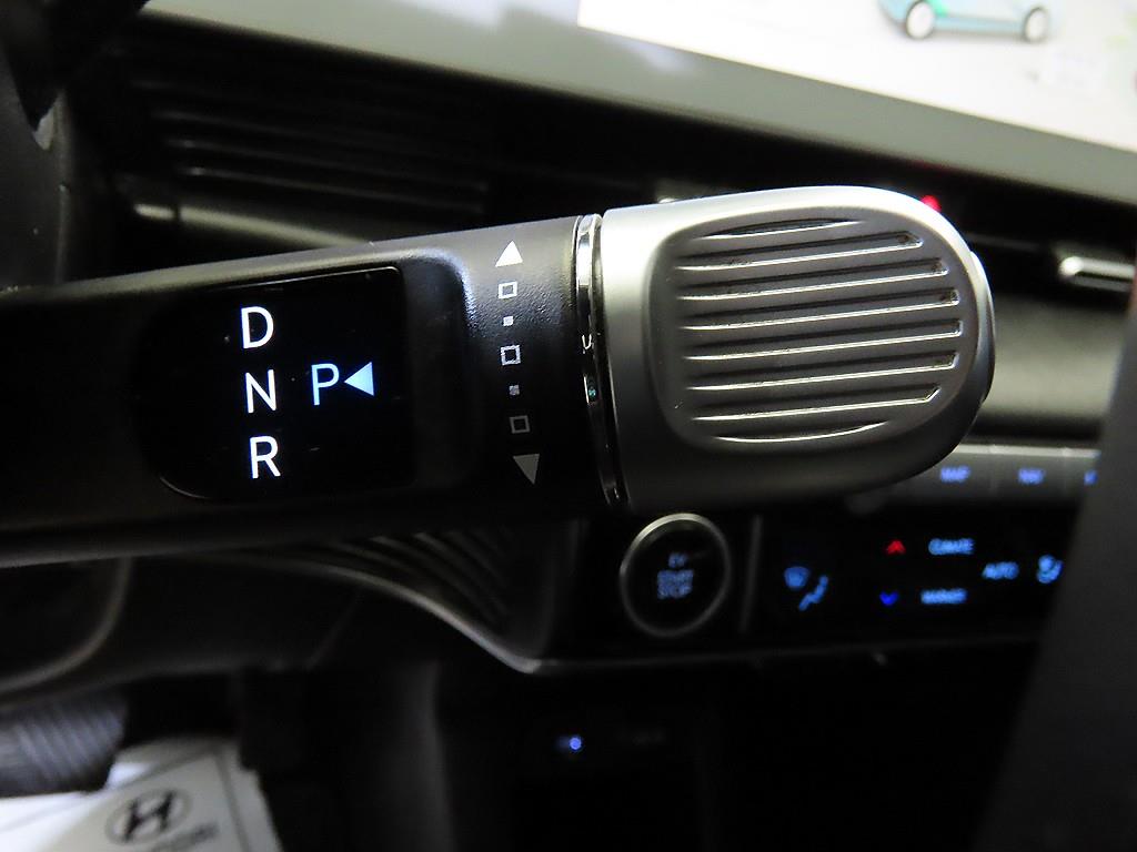 HYUNDAI Ioniq 5 - Vista 12