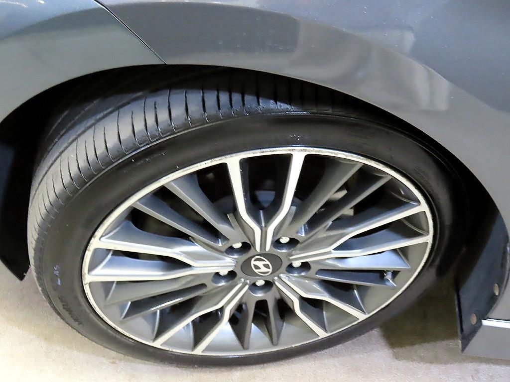 HYUNDAI Avante 2017 Gris - Importación desde Corea - HF Imports Iquique - Foto 19